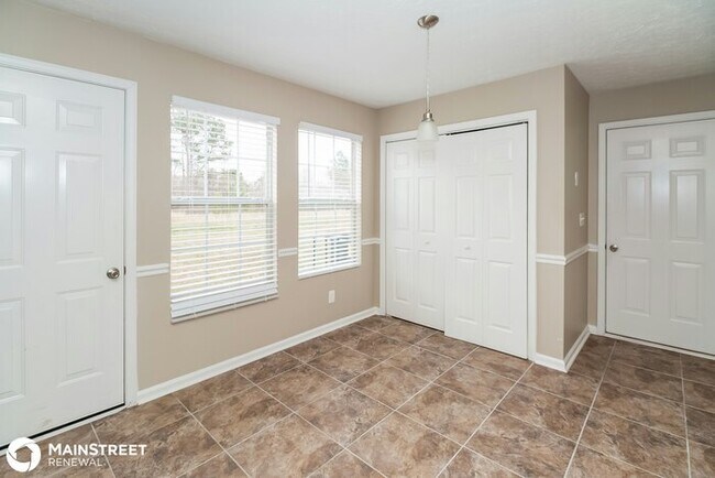 Building Photo - 231 Marsh Glen Dr, Jonesboro, GA 30238