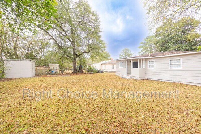 Building Photo - 519 Parkchester Dr