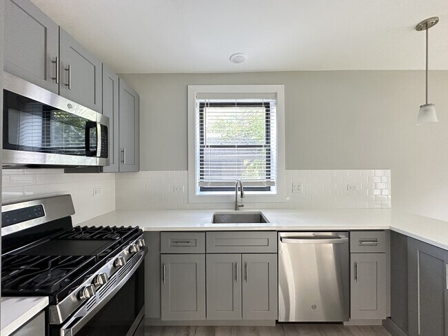 Foto del edificio - 1138 Oak Ave