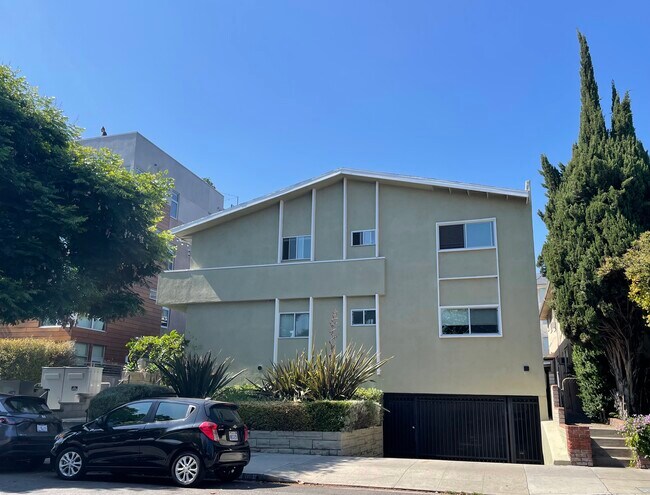 Building Photo - 8011 Norton Ave