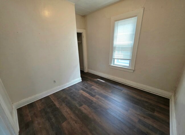 Foto del edificio - 2218 E Eden Pl