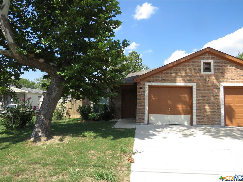 Primary Photo - 304 Harley Dr