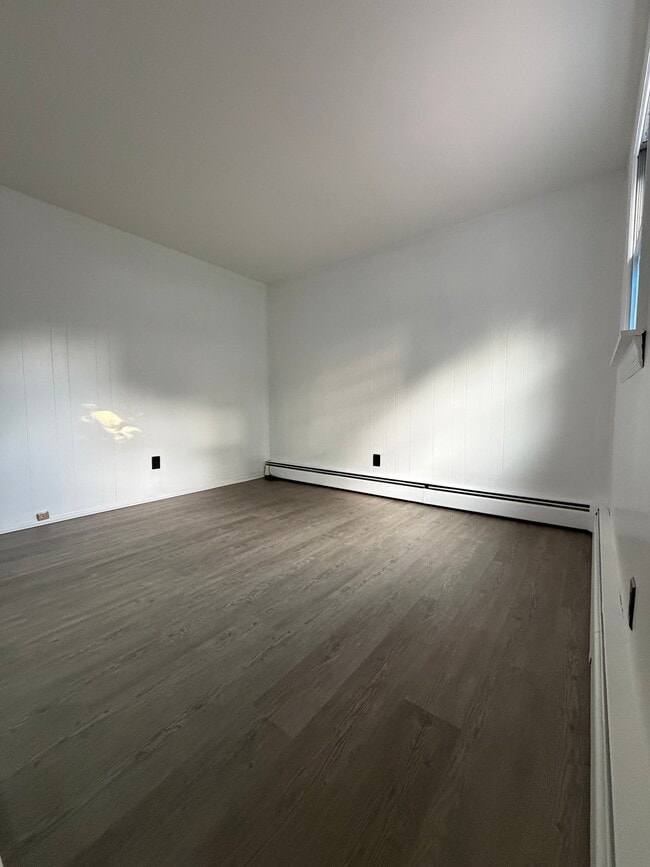 Foto del edificio - 134 Commack Rd