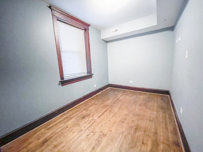Foto del edificio - 2825 N Francisco Ave