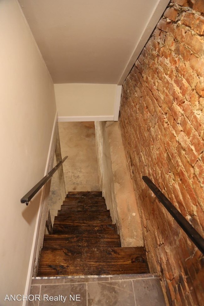 Building Photo - 820 E Willard St