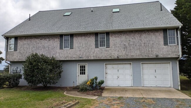 Foto del edificio - 14323 Sunset Ln