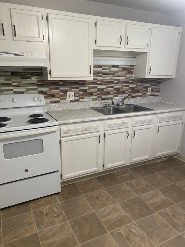 Foto del edificio - 15 West St