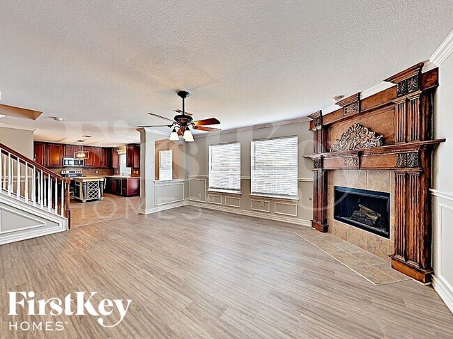 Foto del edificio - 9812 Westmere Ln