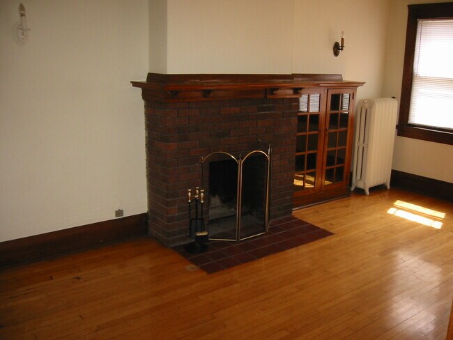 Foto del edificio - 318 Norris Ct