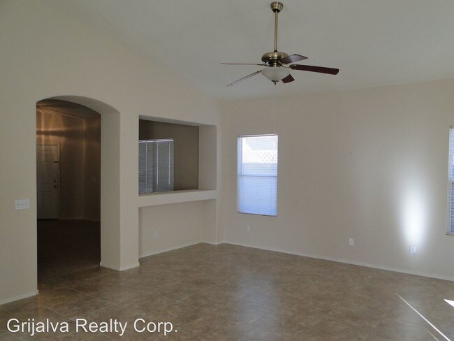 Building Photo - 3 br, 2 bath House - 9498 N Englewood Dr