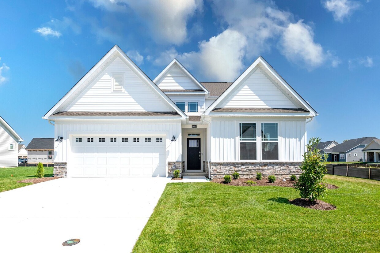 Primary Photo - Beautiful BRAND NEW 4-bedroom, 3.5 bath fo...