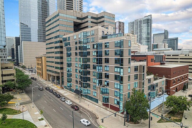 Foto del edificio - 1350 Lawrence St