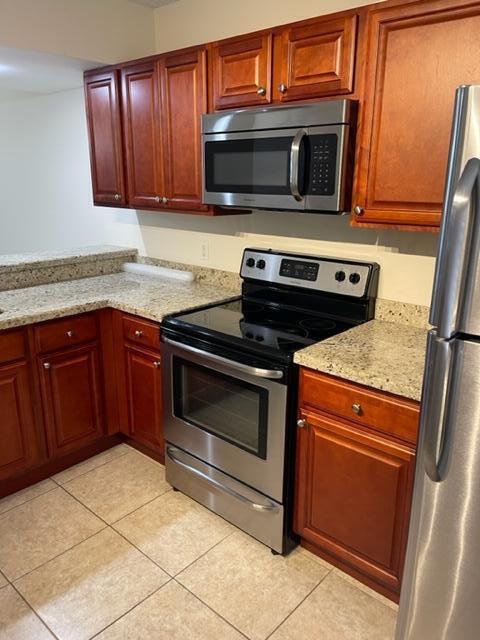 Building Photo - 3516 Whitehall Dr