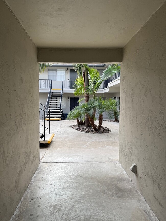 Building Photo - 1 bed, 1 bath