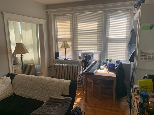 Foto del edificio - 1629 Commonwealth Ave