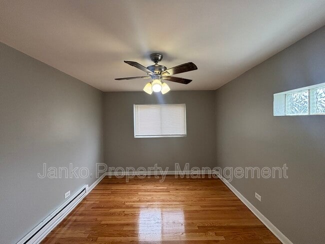 Building Photo - 3125 W 79th St