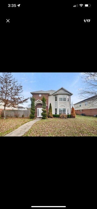 Primary Photo - 928 N Meadowlands Dr