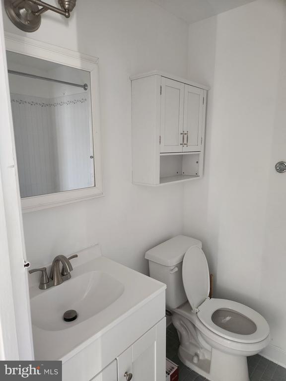 Building Photo - 626 S 10th St