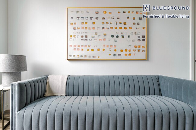 Foto del edificio - 61 W Erie St