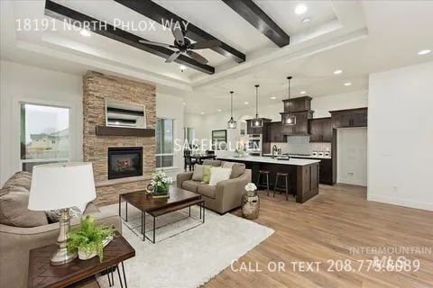 Foto del edificio - 18191 N Phlox Way