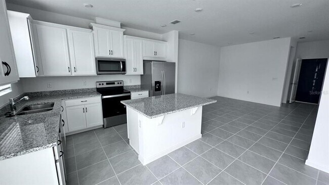 Foto del edificio - 1167 Boardwalk Pl
