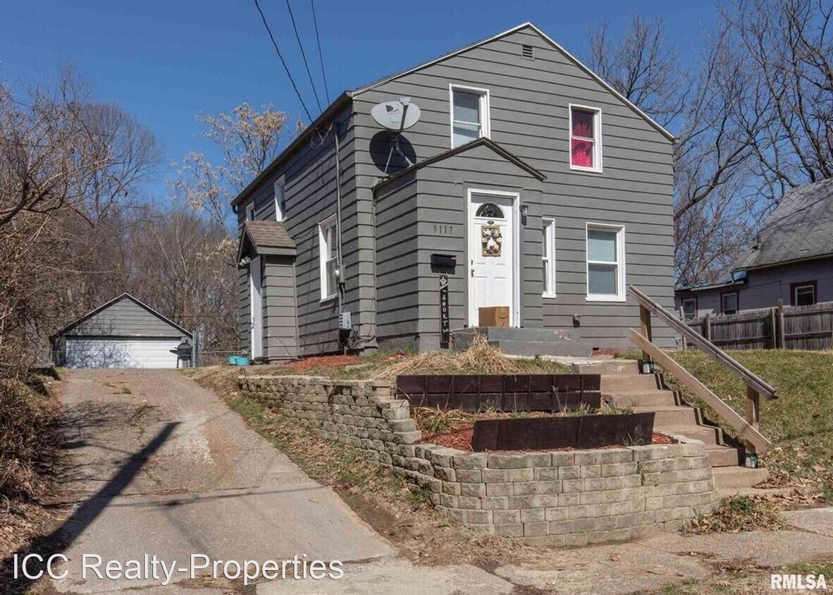 Primary Photo - 4 br, 1 bath House - 3117 11th Avenue C