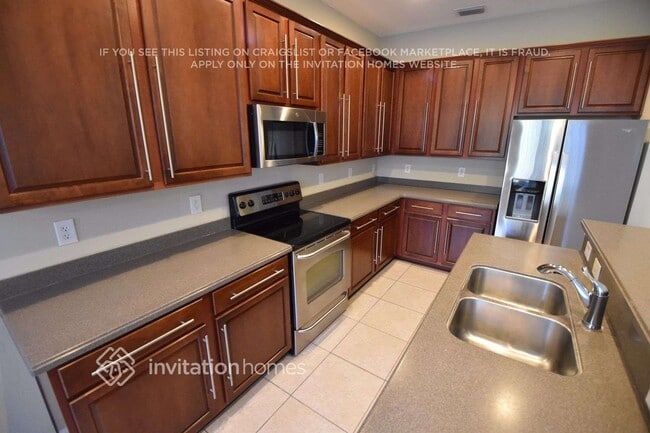 Foto del edificio - 3943 Hillstead Ln