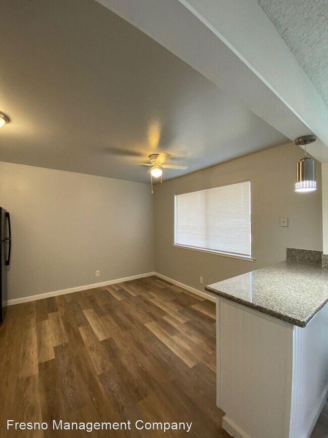 Foto del edificio - 1484 N Cedar Ave