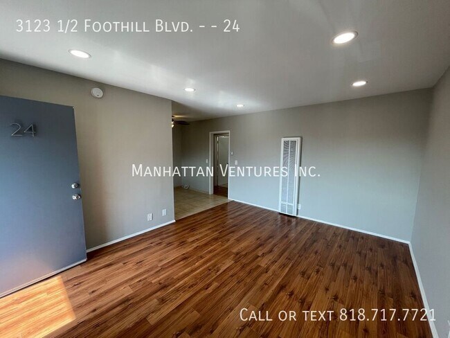 Foto del edificio - 3123 Foothill Blvd
