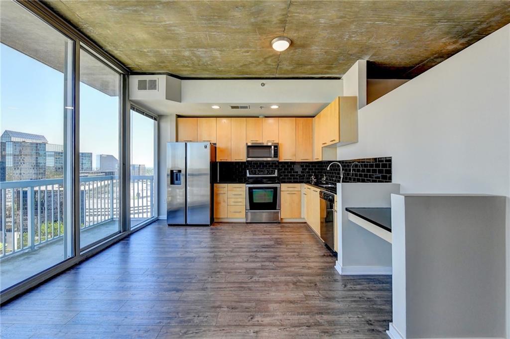 Foto principal - 3324 Peachtree Rd