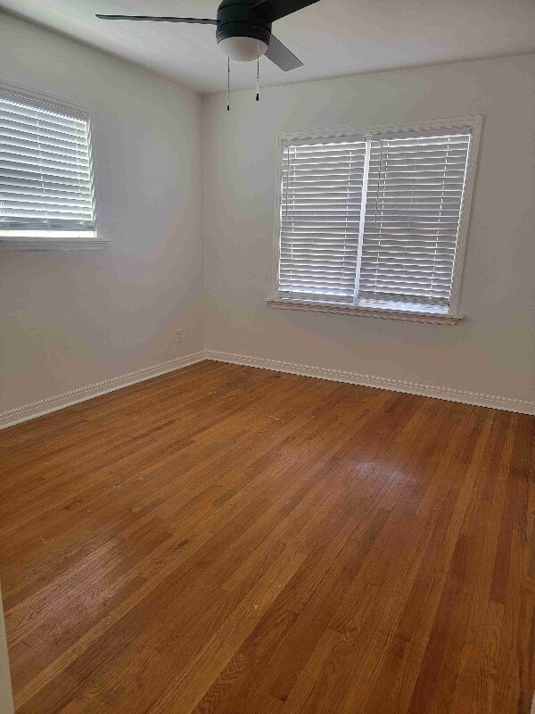 Building Photo - 5976 Drury Ln