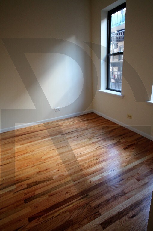 Building Photo - 2319 N Kedzie Blvd