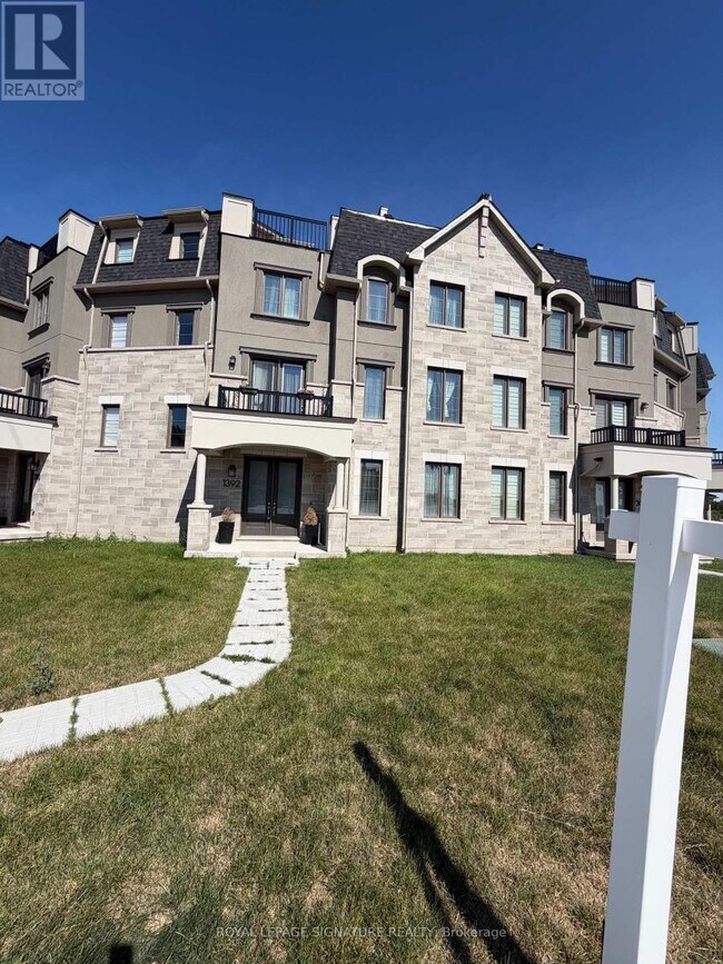 Building Photo - 1392 William Halton Pkwy