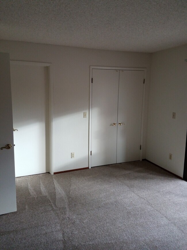 Building Photo - 608 San Conrado Ter