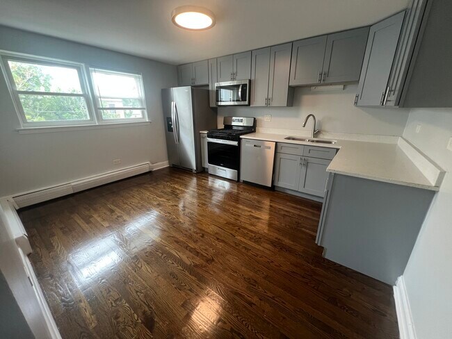 Building Photo - 6412 S Evans Ave
