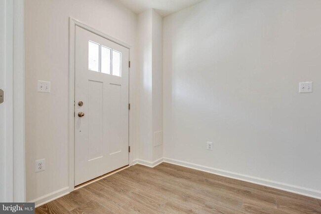 Building Photo - 1531 Iron Horse Wy
