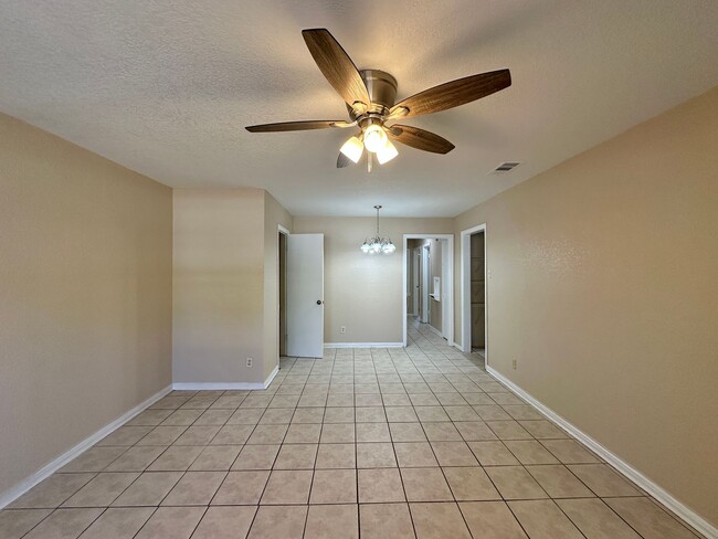 Building Photo - 1802/1804 Poage (C)