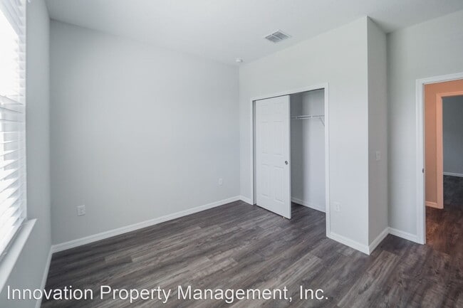 Building Photo - 3 br, 2 bath House - 3412 Curlew Avenue