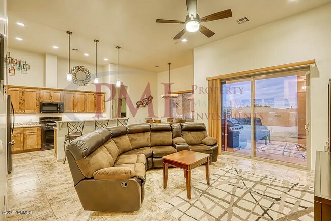 Foto del edificio - 6067 Atlas St