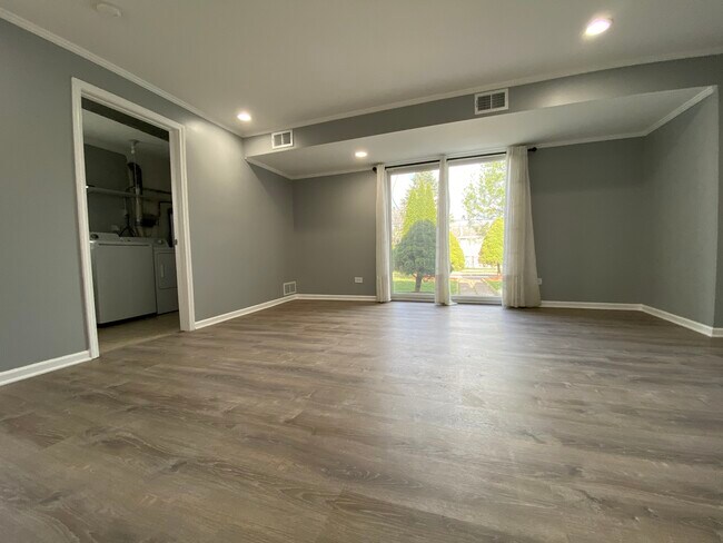 Foto del edificio - 1403 Sauk Ln