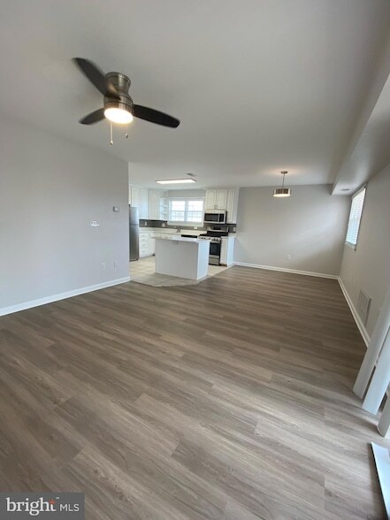 Foto del edificio - 1124 Chesapeake Dr
