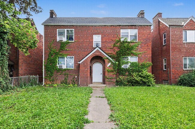 Foto del edificio - 987 Lilley Ave