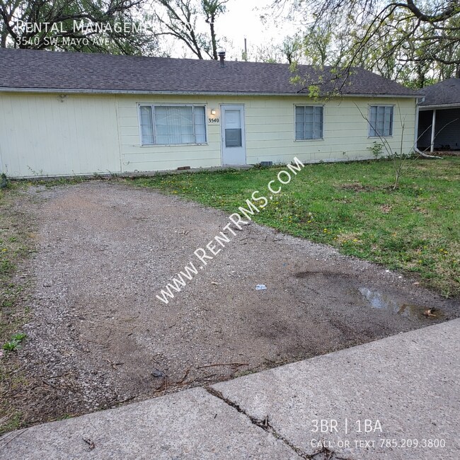 Foto del edificio - 3540 SW Mayo Ave