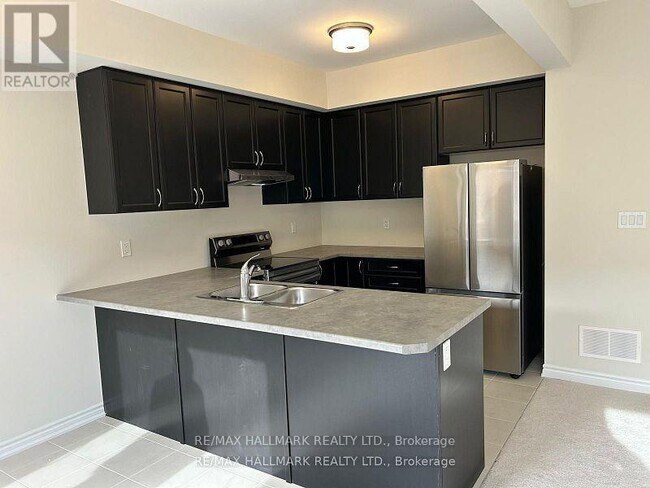 Photo du bâtiment - 620 Colborne St W