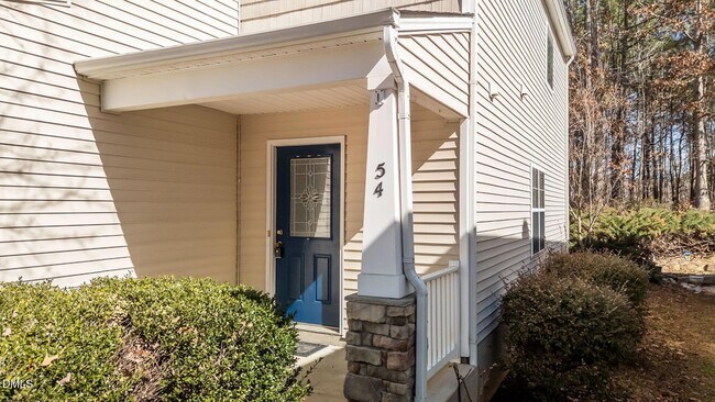 Foto del edificio - 54 Brookhaven Dr