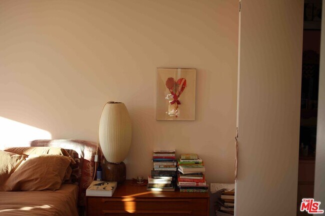 Foto del edificio - 2169 Lemoyne St