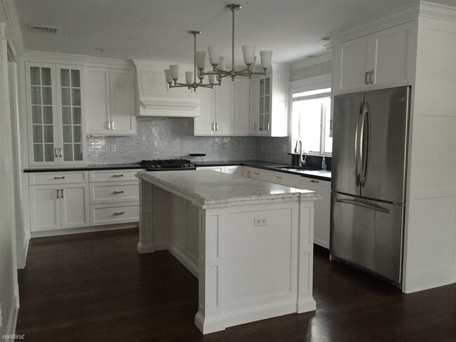 Building Photo - 3 br, 2.5 bath House - 68 Northfield St 68...