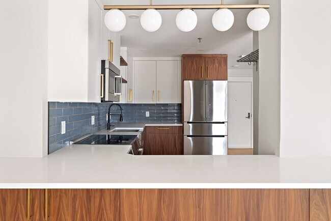 Building Photo - 199 Coolidge Ave