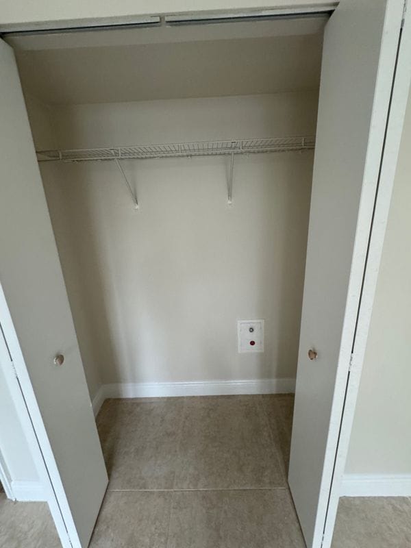 Foto del edificio - 3101 Oakland Shores Dr