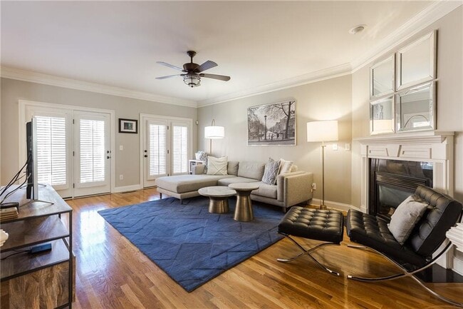 Building Photo - 2556 Oglethorpe Cir NE